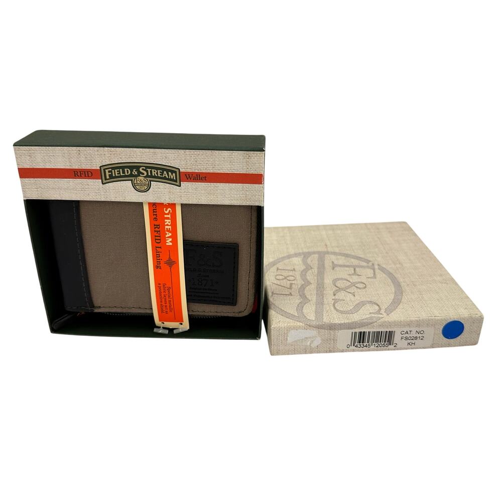 Gray Mens Field & Stream Buxton RFID Distressed Canvas/Leather Bi-Fold Wallet